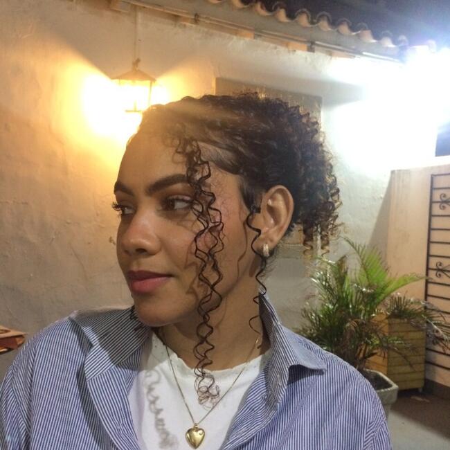 Babysitter in Niterói: Hosana
