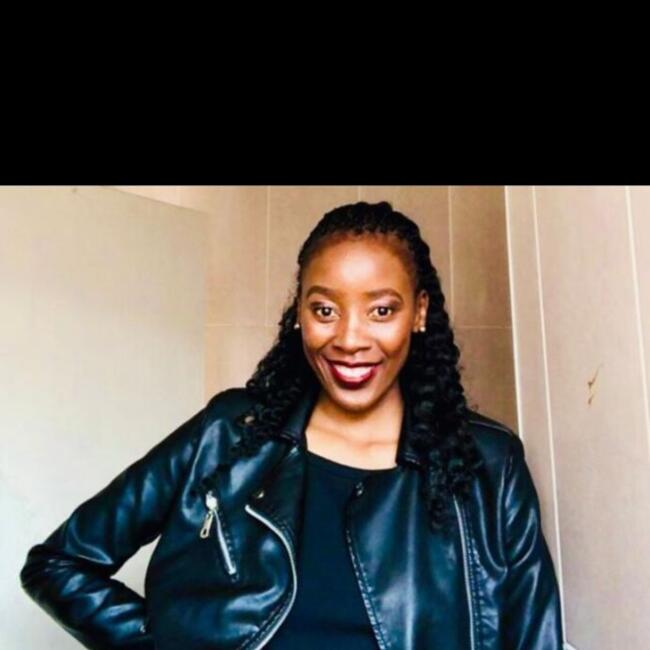 Nanny in Germiston: Sallon