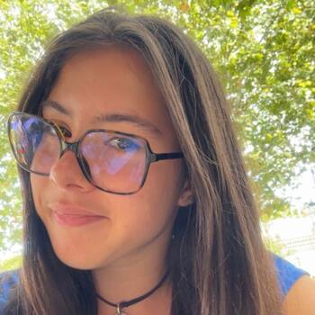 Babysitter in Marsillargues: Alana