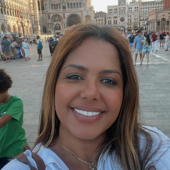 Babysitting job in Santo Domingo: Angie