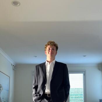 Babysitter in Auckland: Alexander