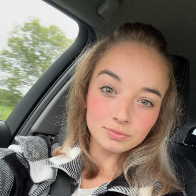 Babysitter in Vineuil: Morgane