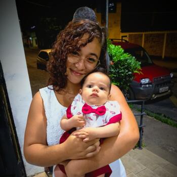 Babysitter in Contagem: Michelle Stefane