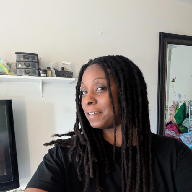 Nanny in Laval: Naomi