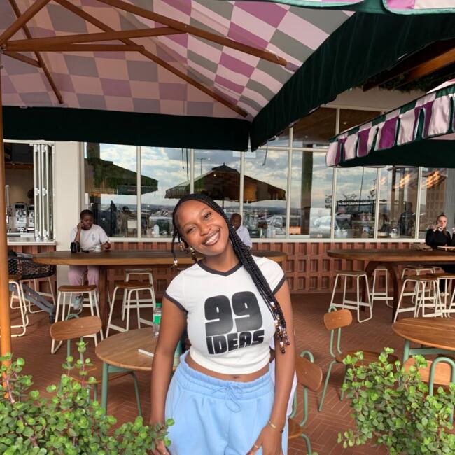 Babysitter in Midrand: Ntando Hope