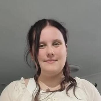 Babysitter in Smithton: Arlia