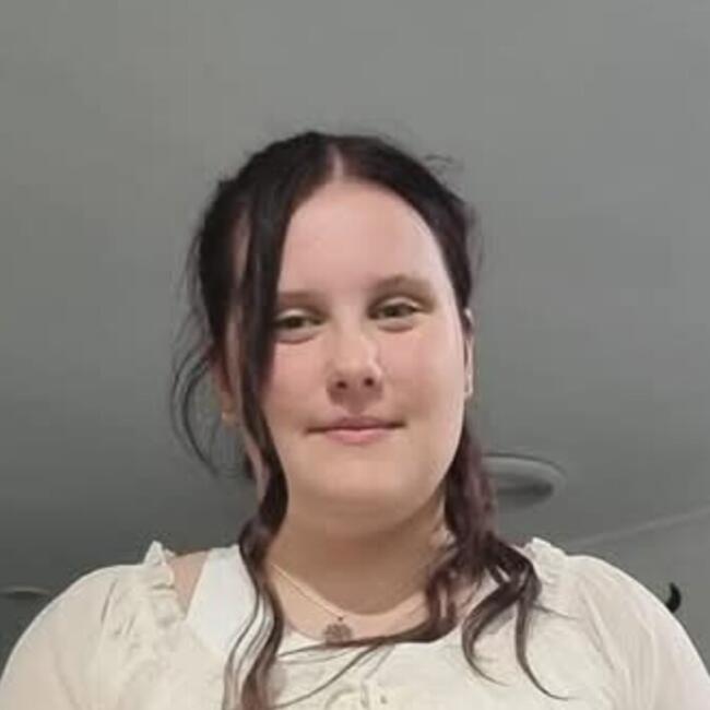 Babysitter in Smithton: Arlia