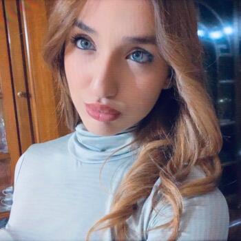 Babysitter in Gela: Erika