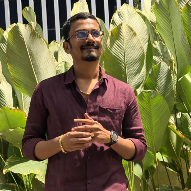 हैदराबाद में बेबीसिटर: Sandeep