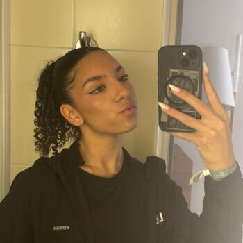 Babysitter in Reims: Leila