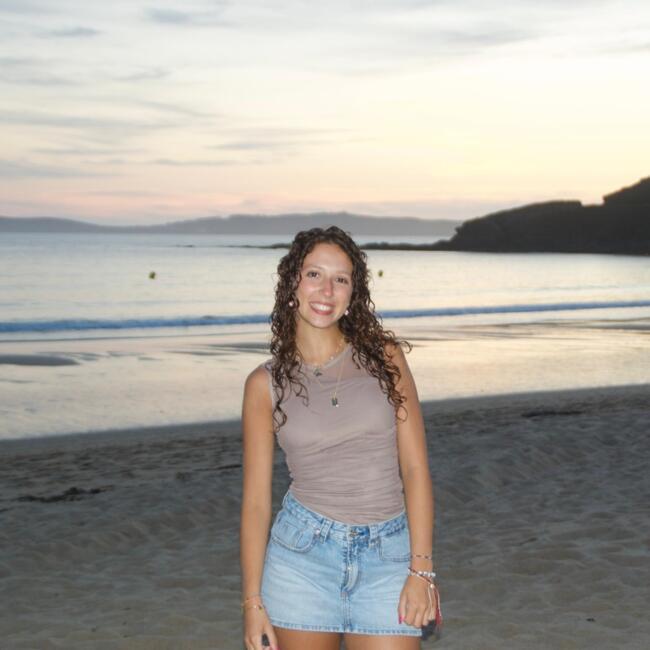 Babysitter em Braga: Francisca