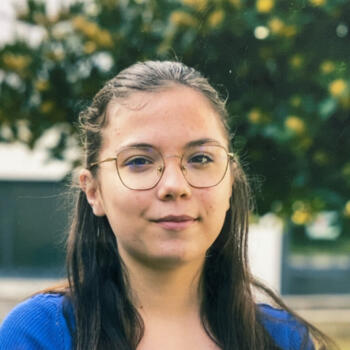 Babysitter Loudun: Louane