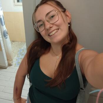 Babysitter in Poitiers: Célia
