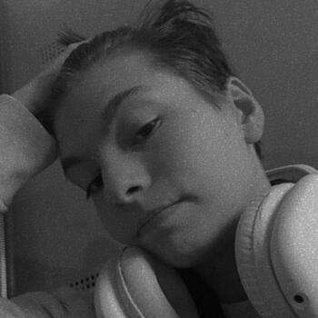 Babysitter in Cornimont: Julie