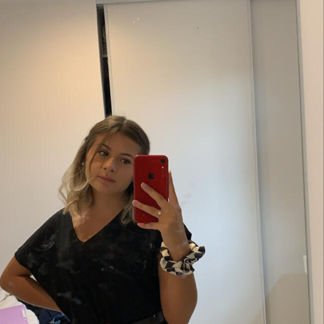 Babysitter in Nevers: Lise