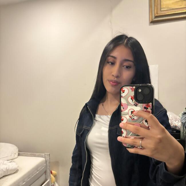 Babysitter in Uccle: Liliana