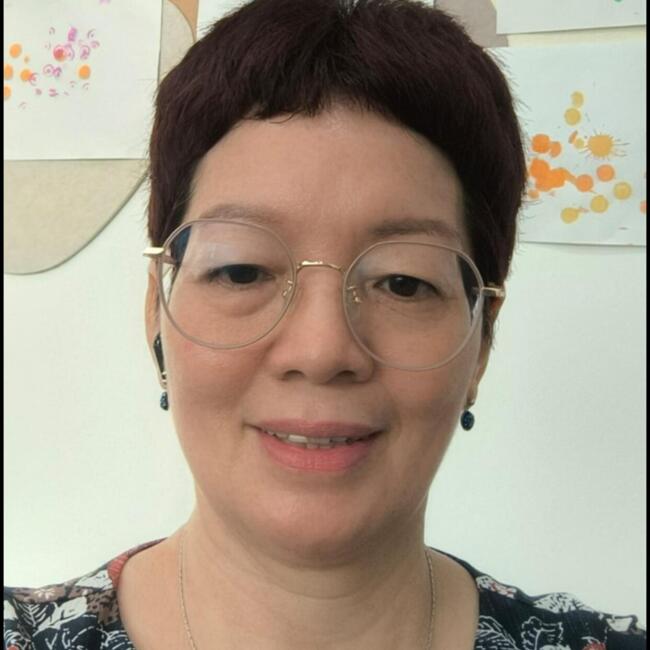 Babysitter in Singapore Island: Lin