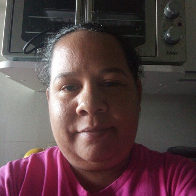 Babysitter in Recife: Kenia