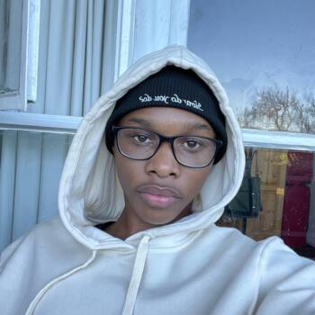 Babysitter in Cape Town: Azola