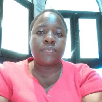 Babysitter in Cape Town: Varaidzo