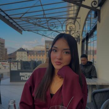 Baby-sitter Neydens: Lola