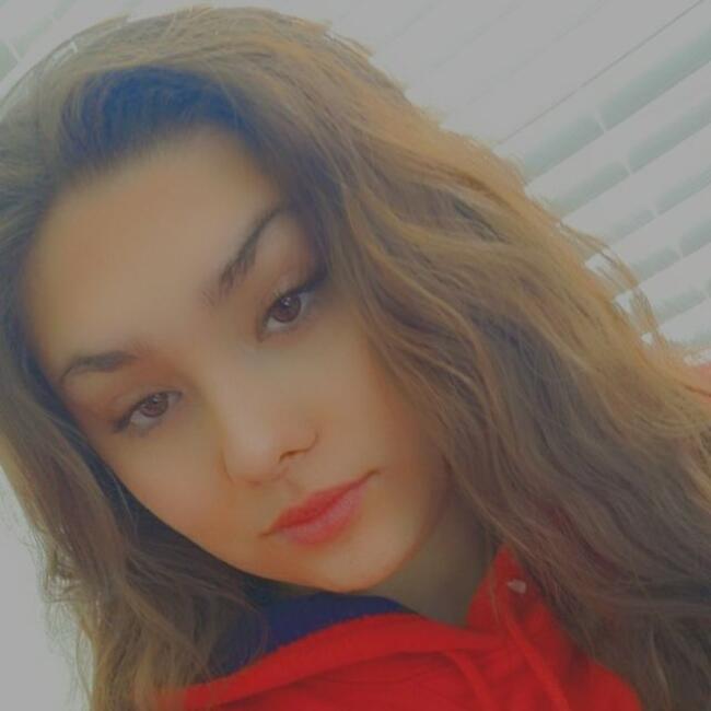 Babysitter in Tucson: Sophia