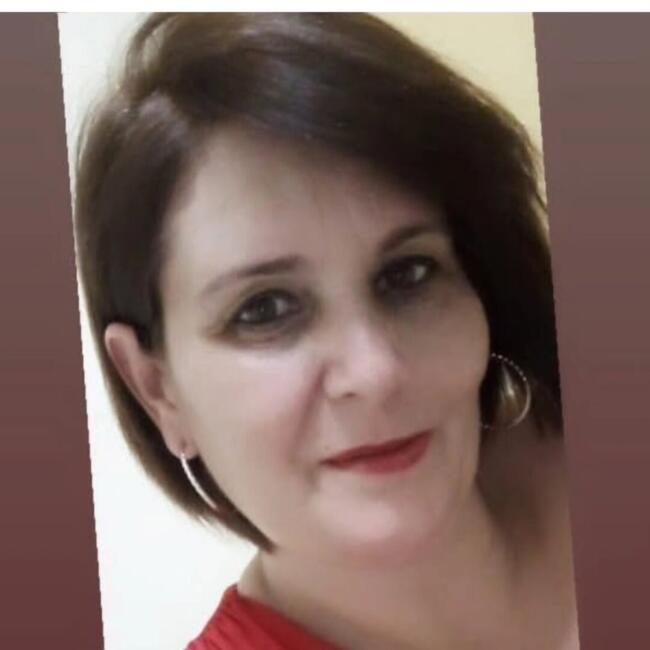 Babysitter in Hortolândia: Marta