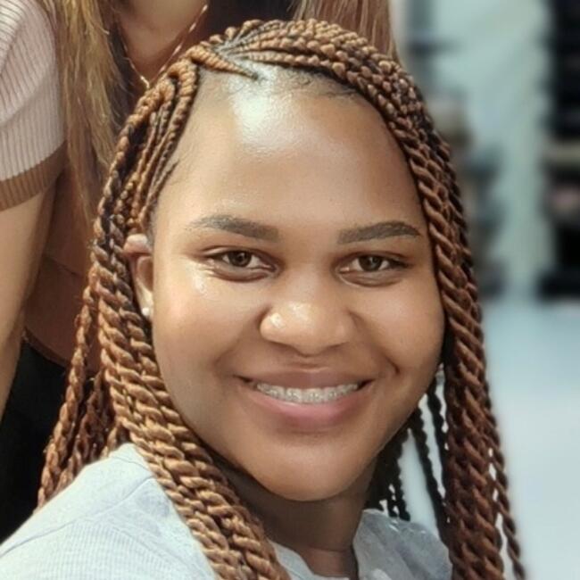 Nanny in Abu Dhabi: Shaster