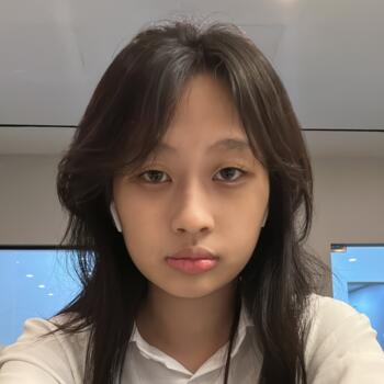 Babysitter in Singapore: Grace