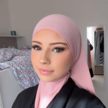 Babysitter in Nevers: Silana