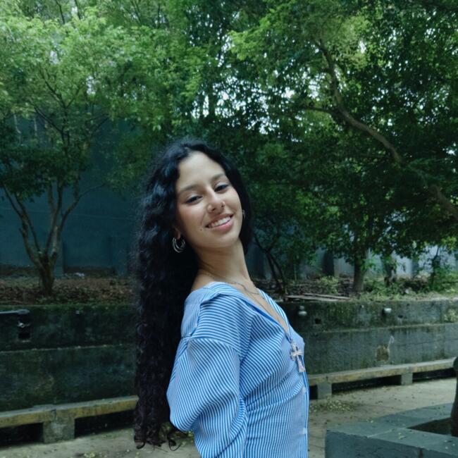 Babá em Mauá: Sarah