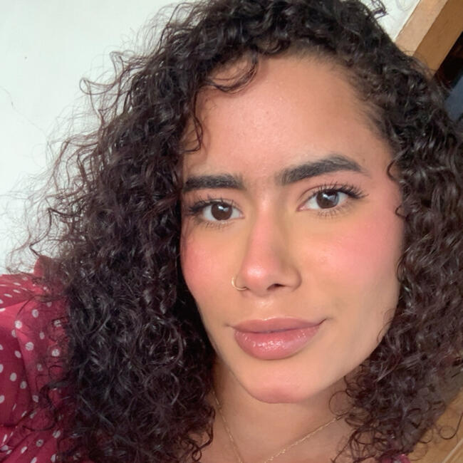 Babysitter in Belo Horizonte: Rebeca oliveira