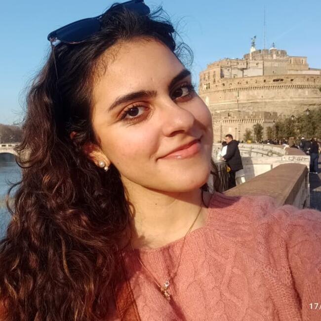 Babysitter in Palmela: Isabelle