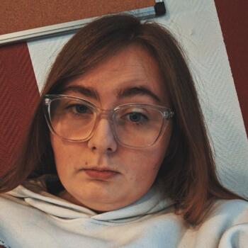 Babysitter in Cuinchy: Stacy