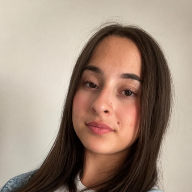 Babysitter in Schaarbeek: Alicia