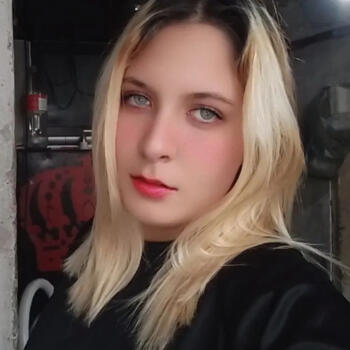 Babá em Sao Jose do Rio Preto: Ana