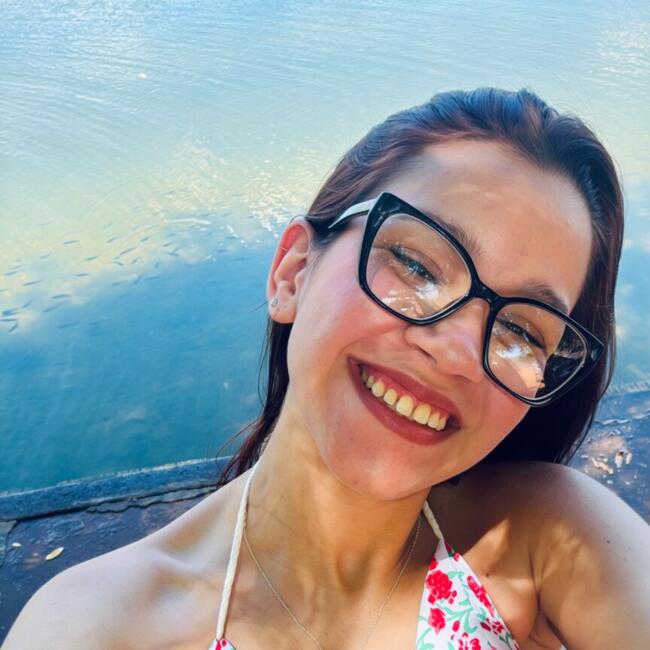 Babysitter in Aparecida de Goiânia: Isabelly