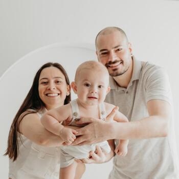 Emprego de babá em Novo Hamburgo: emprego de babá Luana