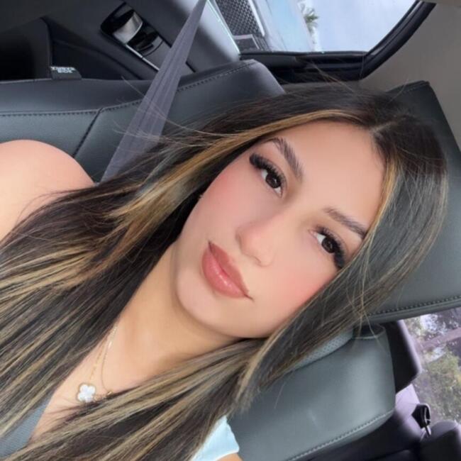 Nanny in North Miami: Yulieski