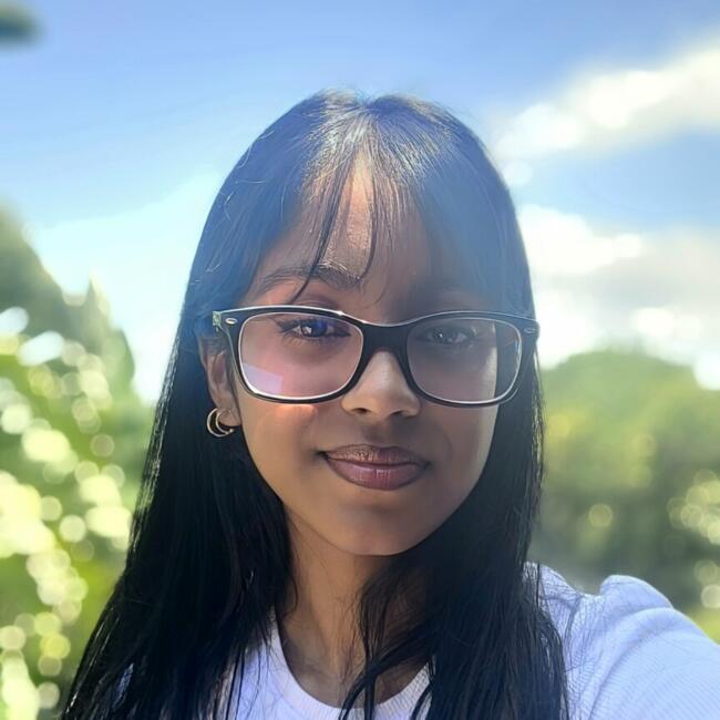 Babysitter in Phoenix: Raksha