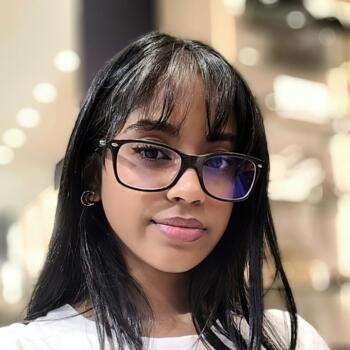 Babysitter Phoenix: Raksha