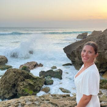 Babysitter in Olivares: Mercedes