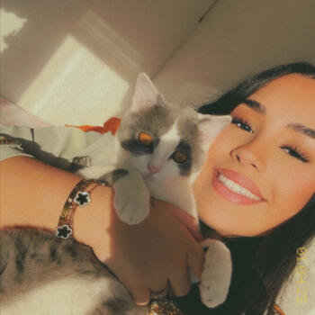 Baby-sitter in Genève: Hiba