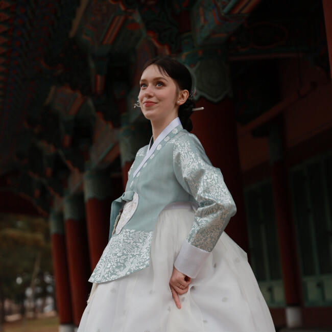Babysitter in Osan: Paulina