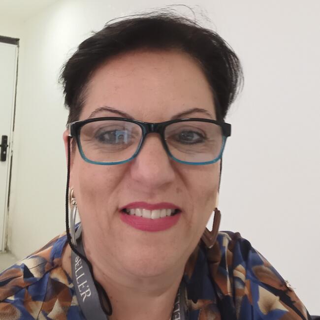 Babysitter in Ribeirão Pires: Helena