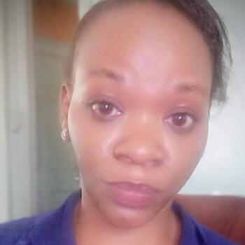 Babysitter in New Cairo: Onyango