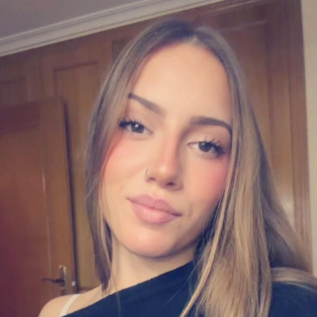 Babysitter in Alicante: Marta