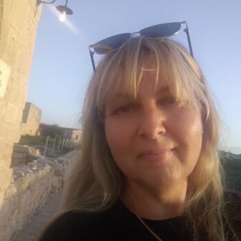 Dadı Limasol: Larisa