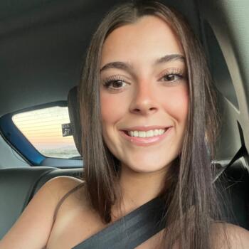 Babysitter in Auckland: Freya