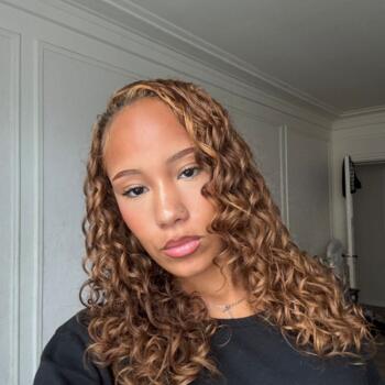 Babysitter in Vanves: Janelle